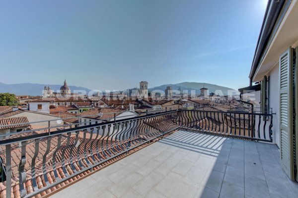 appartamento in vendita a Brescia in zona Centro Storico