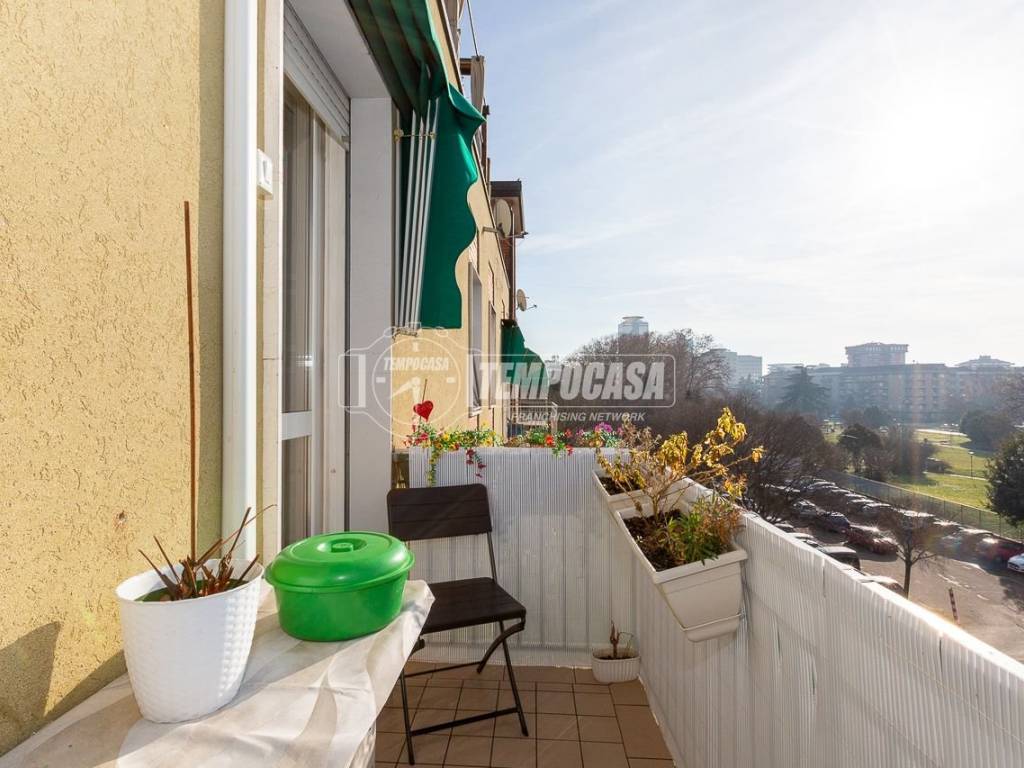 appartamento in vendita a Brescia in zona Volta