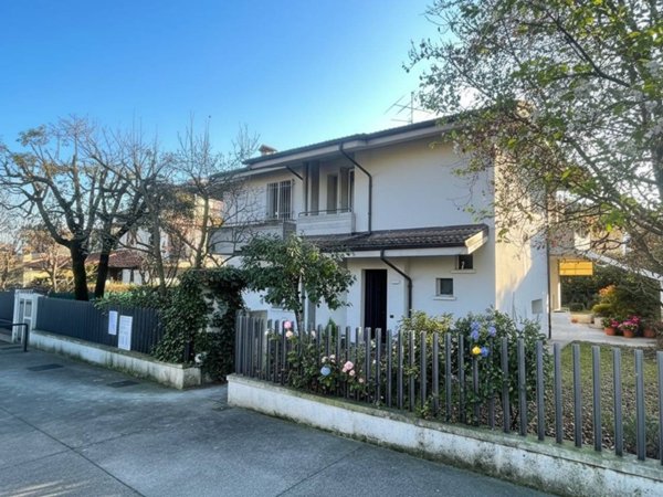 appartamento in vendita a Brescia in zona Fornaci