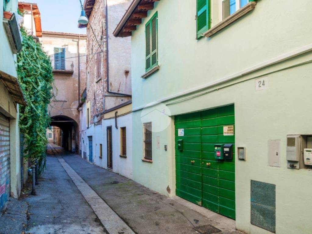 appartamento in vendita a Brescia in zona Centro Storico