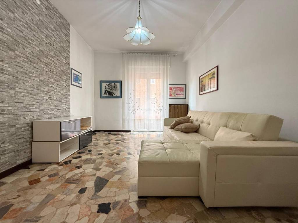 appartamento in vendita a Brescia in zona Crocifissa di Rosa