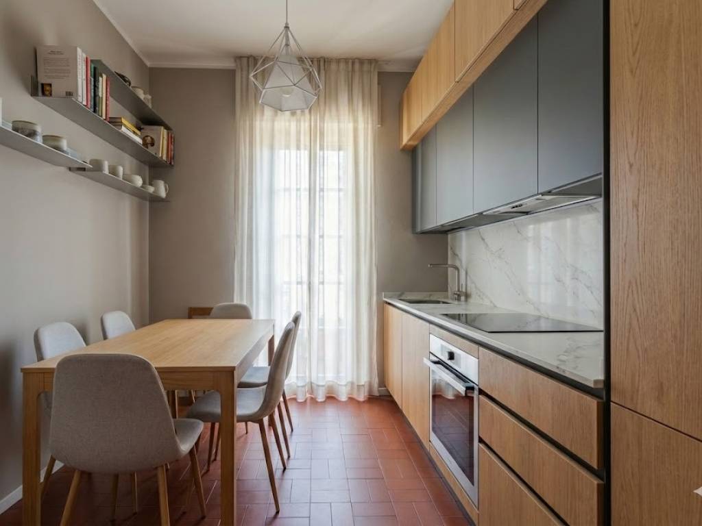 appartamento in vendita a Brescia in zona Crocifissa di Rosa