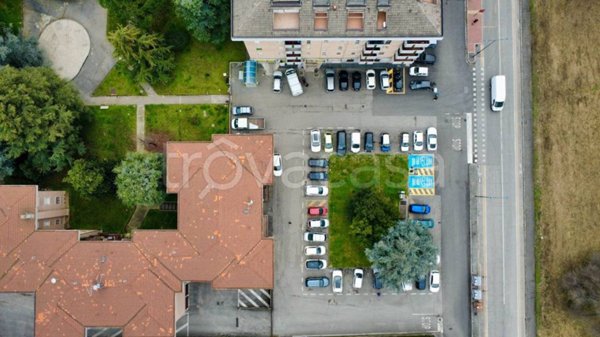 negozio in vendita a Brescia in zona Quartiere Primo Maggio