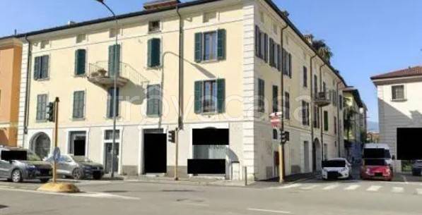 negozio in vendita a Brescia in zona Mompiano