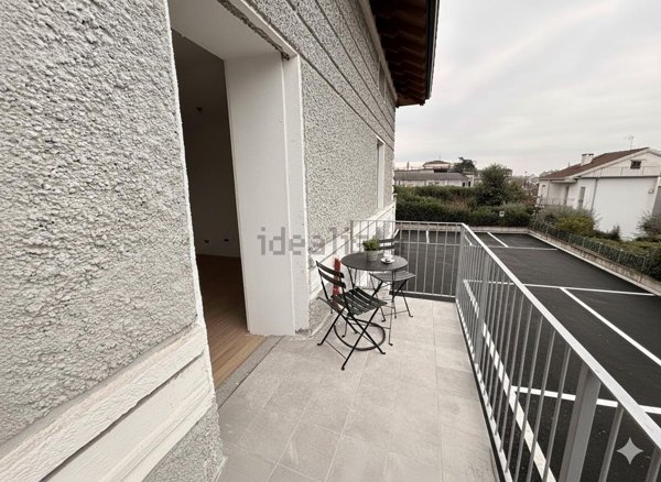 appartamento in vendita a Brescia in zona Quartiere Primo Maggio