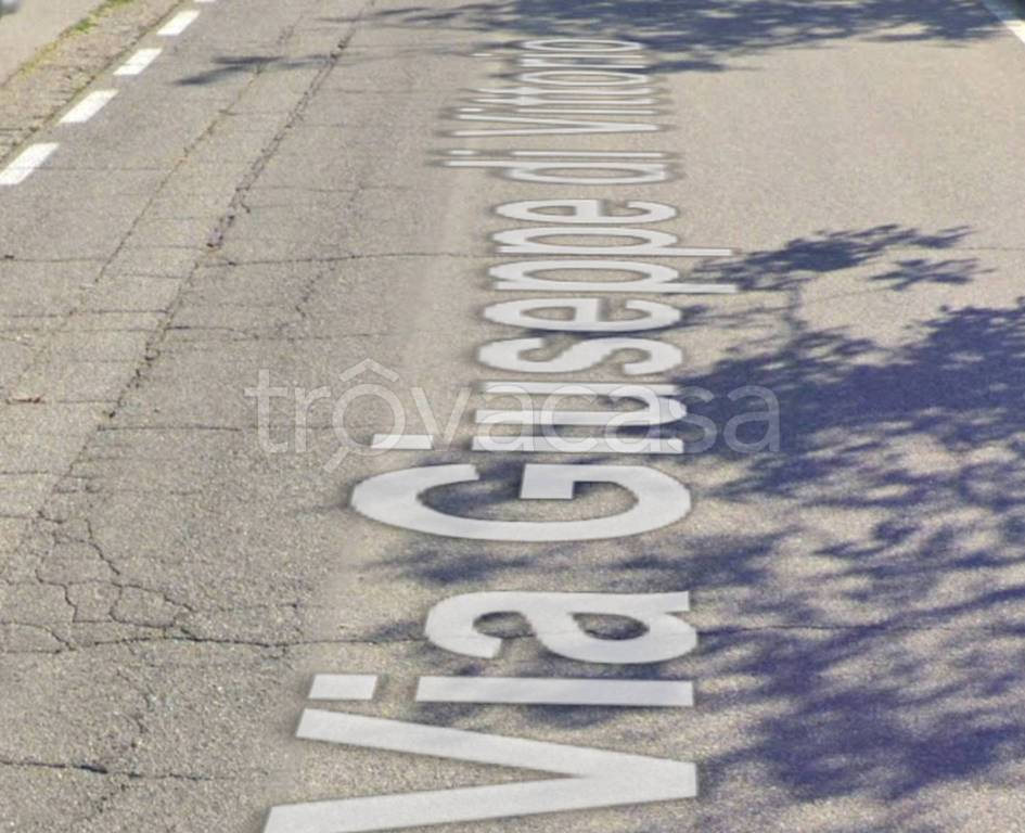 locale commerciale in vendita a Brescia in zona Fornaci