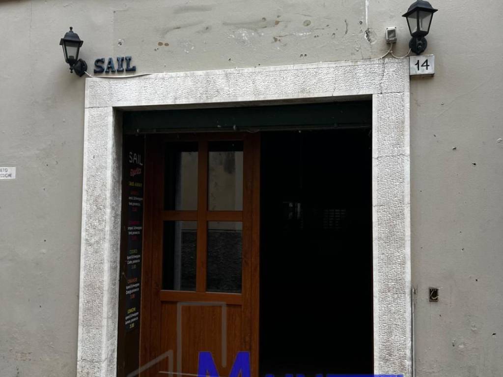 negozio in vendita a Brescia in zona Centro Storico