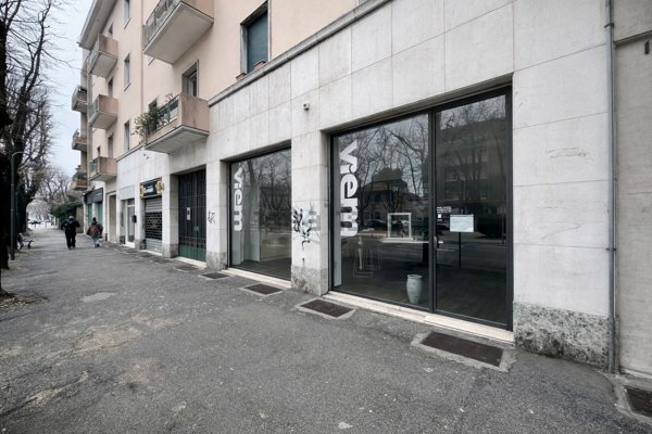 negozio in vendita a Brescia in zona Borgo Trento