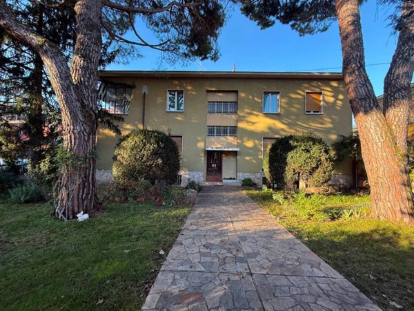 appartamento in vendita a Brescia in zona Crocifissa di Rosa