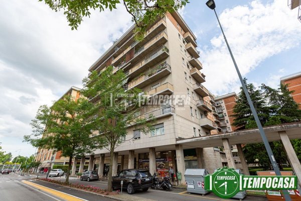 appartamento in vendita a Brescia in zona Lamarmora