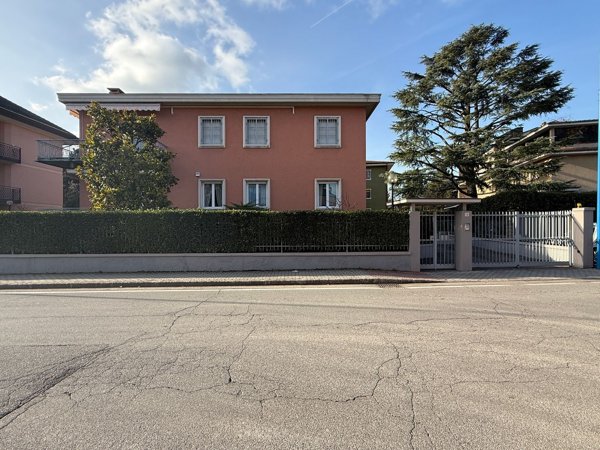 appartamento in vendita a Brescia in zona San Bartolomeo