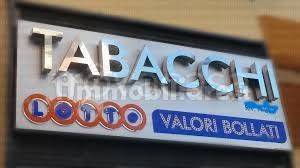 negozio in vendita a Brescia in zona Fiumicello