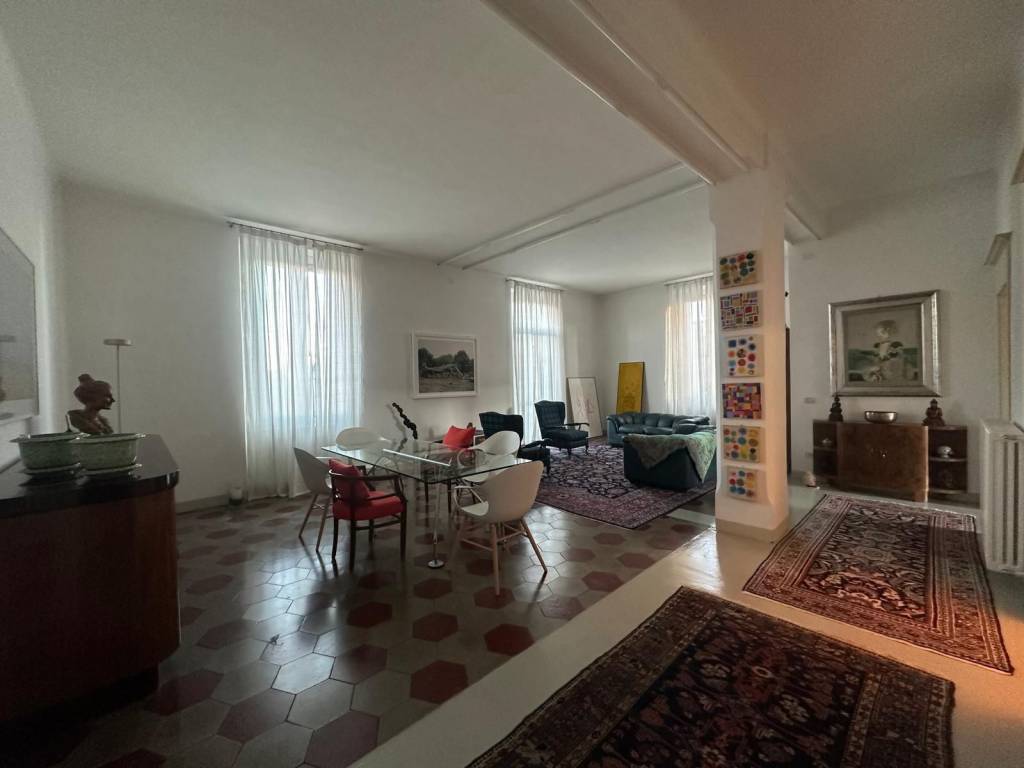 appartamento in vendita a Brescia in zona Volta