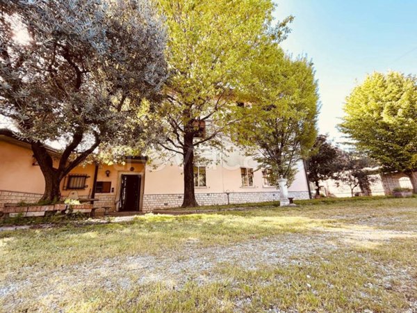 appartamento in vendita a Brescia in zona Folzano