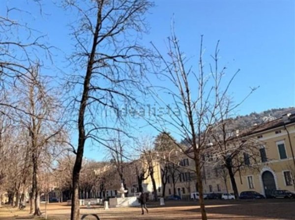 appartamento in vendita a Brescia in zona Volta