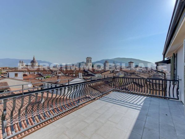 appartamento in vendita a Brescia in zona Centro Storico