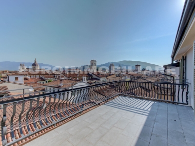 appartamento in vendita a Brescia in zona Centro Storico