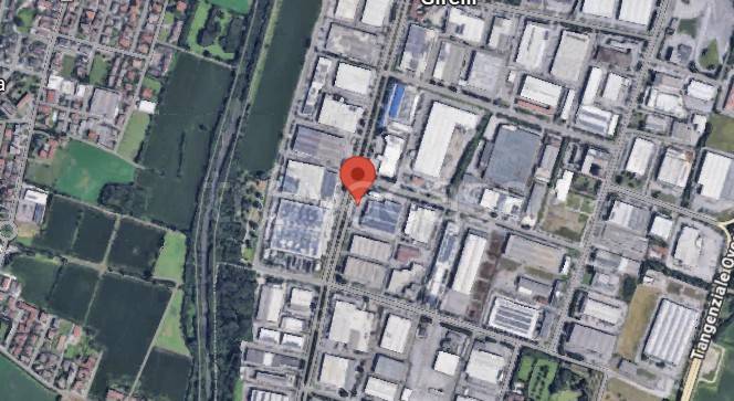 locale commerciale in vendita a Brescia in zona Fornaci