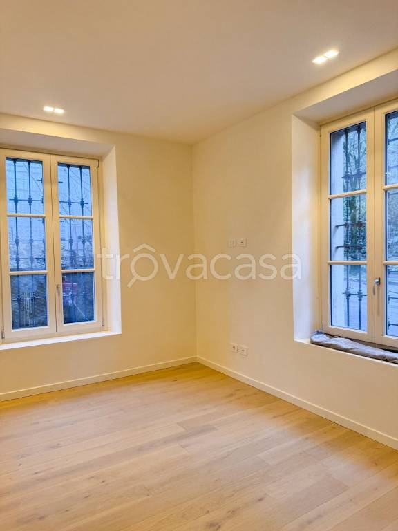 appartamento in vendita a Brescia in zona Crocifissa di Rosa