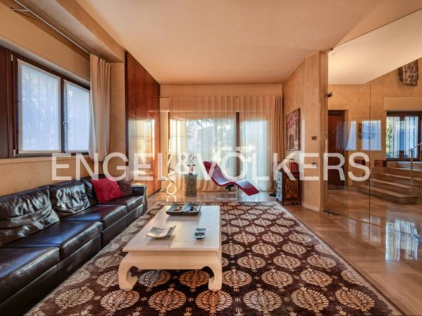 casa indipendente in vendita a Brescia in zona Mompiano