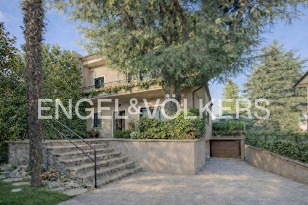 casa indipendente in vendita a Brescia in zona Mompiano