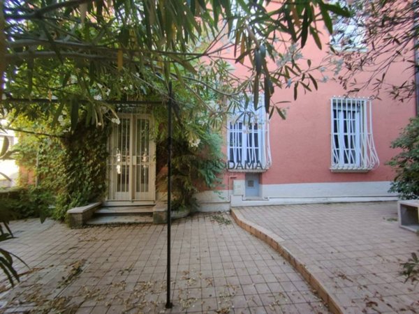 casa indipendente in vendita a Brescia in zona Sant'Eufemia