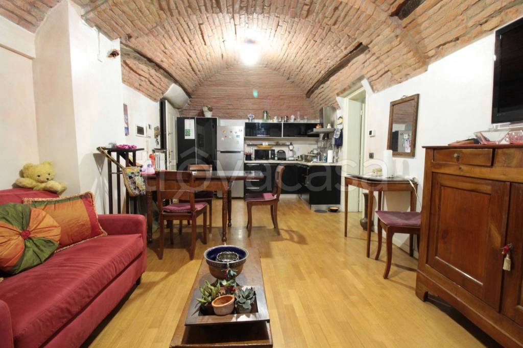 appartamento in vendita a Brescia in zona Centro Storico