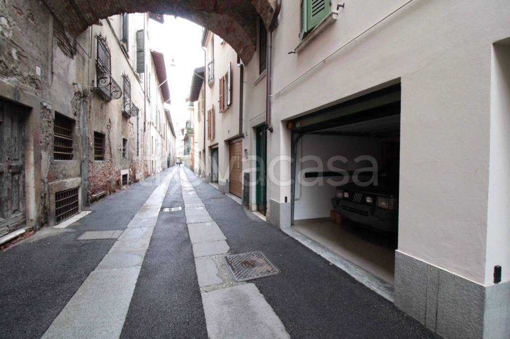 appartamento in vendita a Brescia in zona Volta
