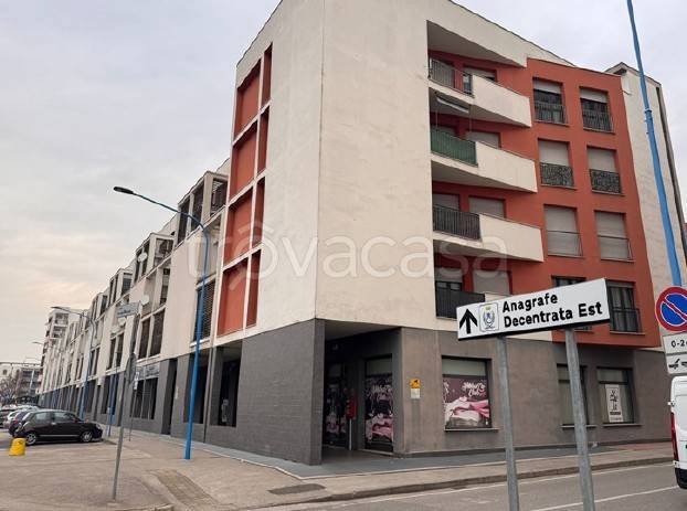 ufficio in vendita a Brescia in zona San Polo