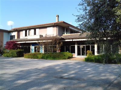 locale commerciale in vendita a Brescia