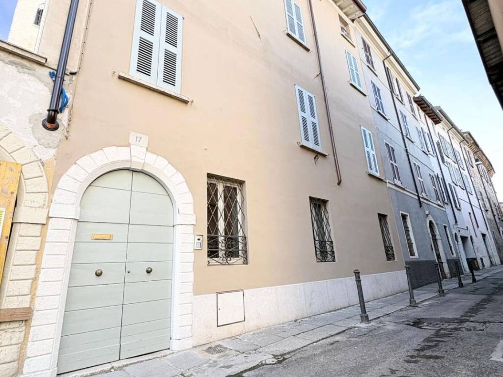 appartamento in vendita a Brescia in zona Centro Storico
