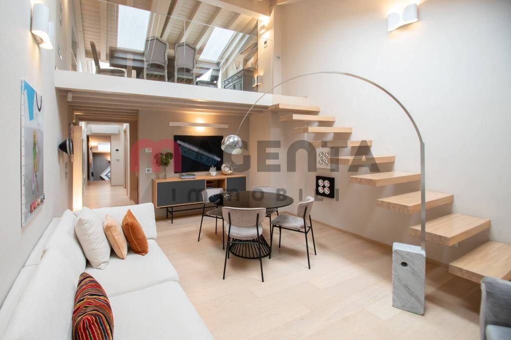 appartamento in vendita a Brescia in zona Centro Storico