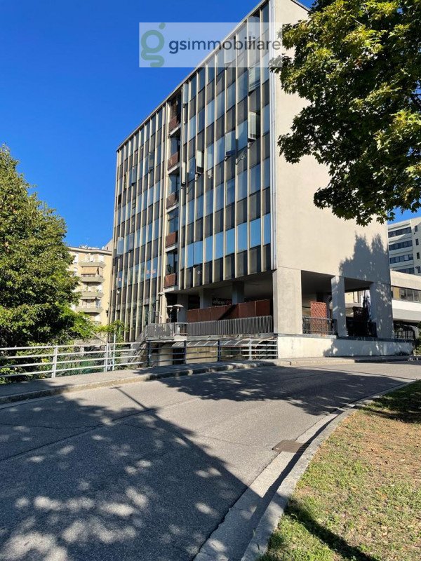 ufficio in vendita a Brescia in zona Lamarmora