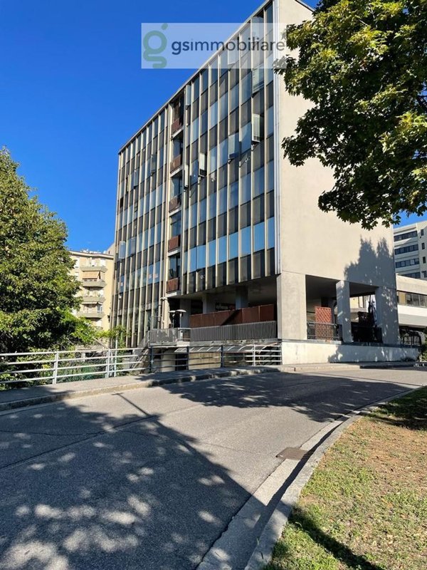 ufficio in vendita a Brescia in zona Lamarmora