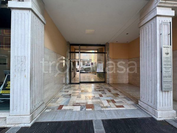 appartamento in vendita a Brescia in zona Crocifissa di Rosa