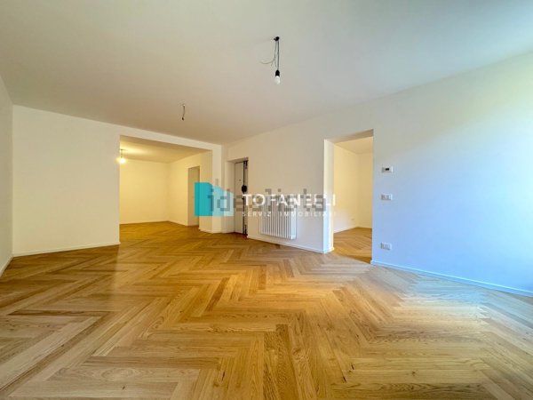 appartamento in vendita a Brescia in zona Centro Storico