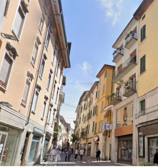 appartamento in vendita a Brescia in zona Centro Storico
