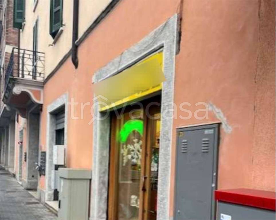 negozio in vendita a Brescia in zona Don Bosco
