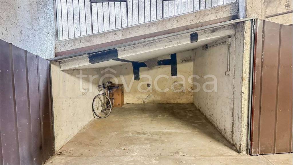 casa indipendente in vendita a Brescia in zona Crocifissa di Rosa