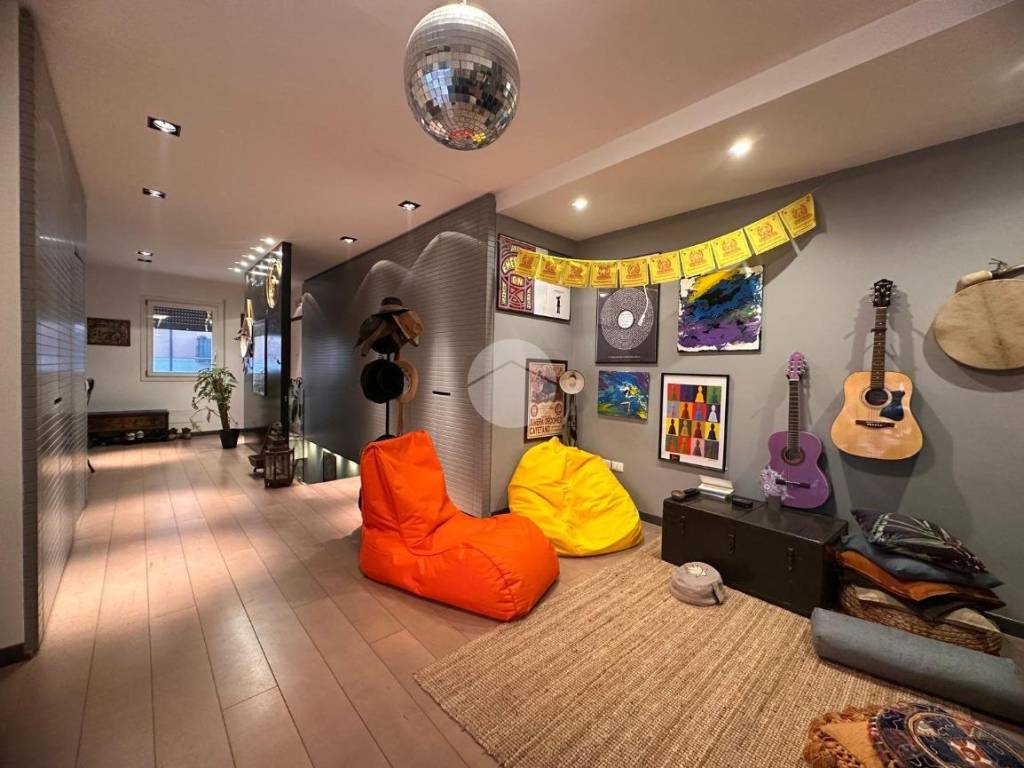 appartamento in vendita a Brescia in zona Volta