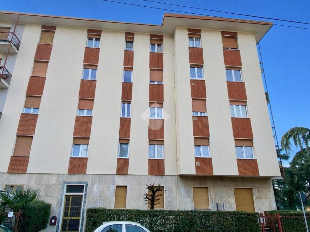 appartamento in vendita a Brescia in zona Chiusure
