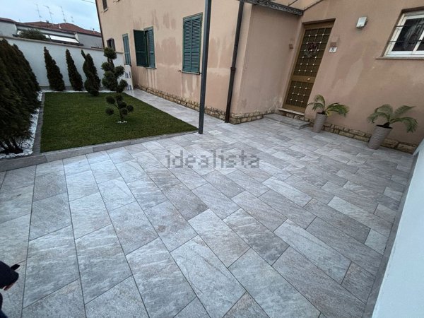 appartamento in vendita a Brescia in zona Volta