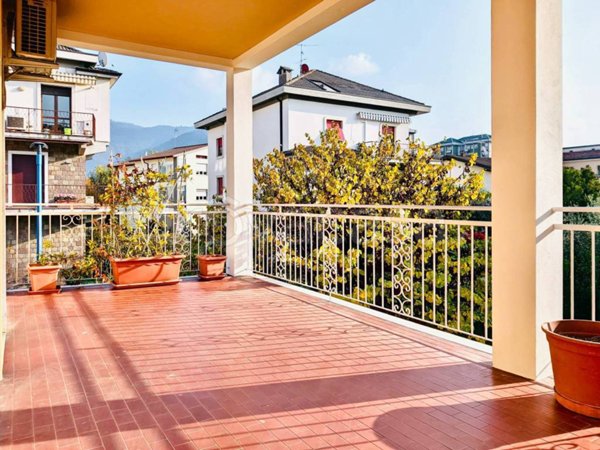 casa indipendente in vendita a Brescia in zona Mompiano