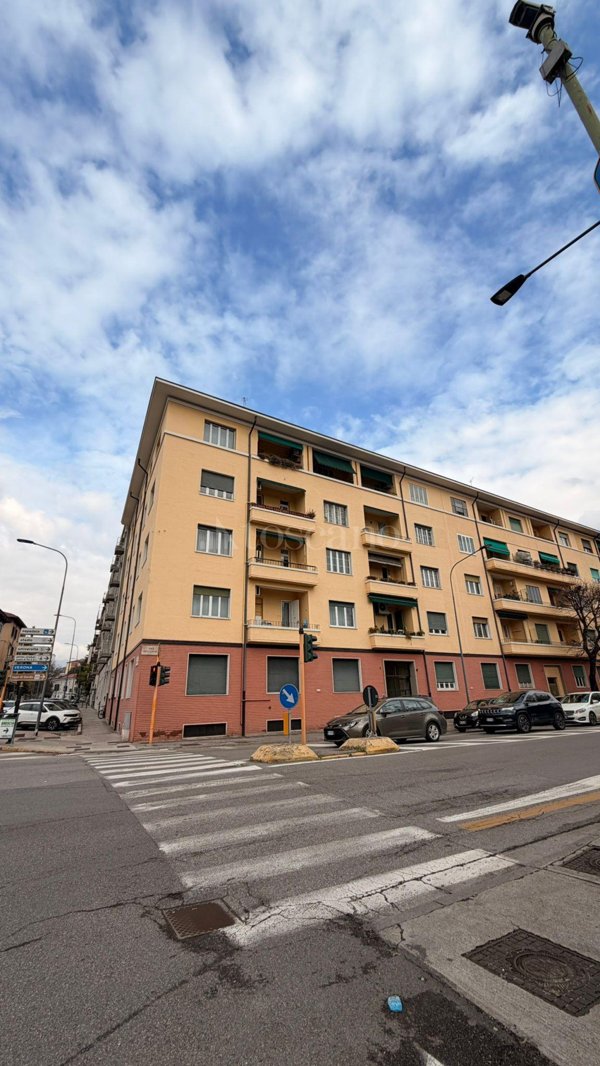casa indipendente in vendita a Brescia in zona Porta Venezia