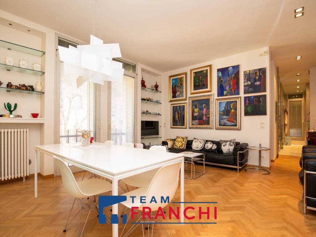 appartamento in vendita a Brescia in zona Centro Storico