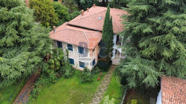 casa indipendente in vendita a Brescia in zona Crocifissa di Rosa