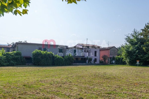 appartamento in vendita a Brescia in zona San Bartolomeo