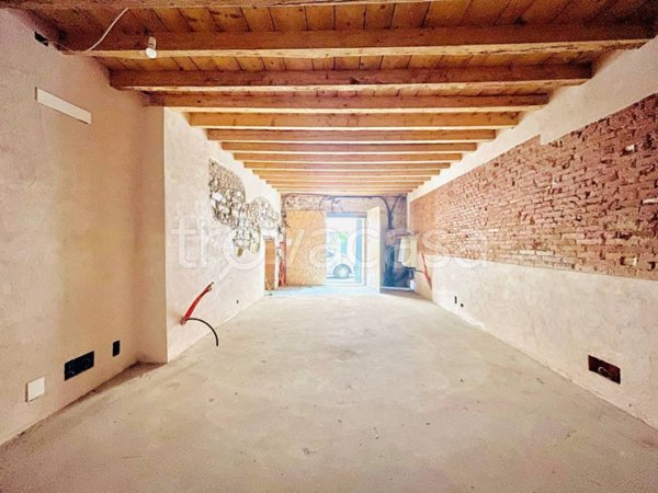 trivano in vendita a Brescia in zona Borgo Trento