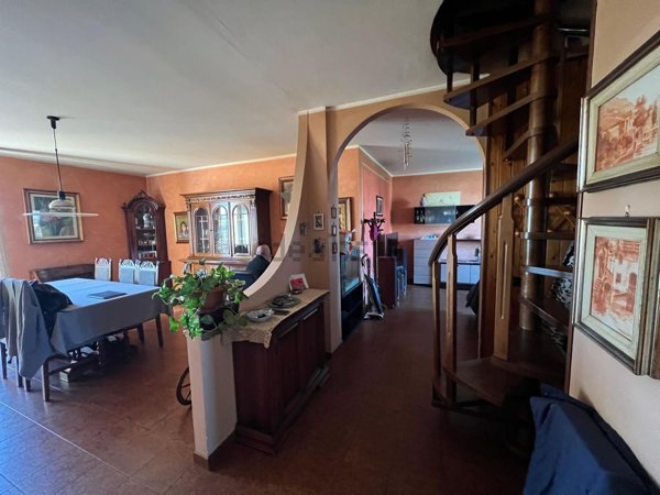 appartamento in vendita a Brescia in zona Villaggio Violino