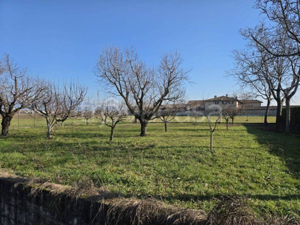 terreno edificabile in vendita a Brescia in zona Fornaci